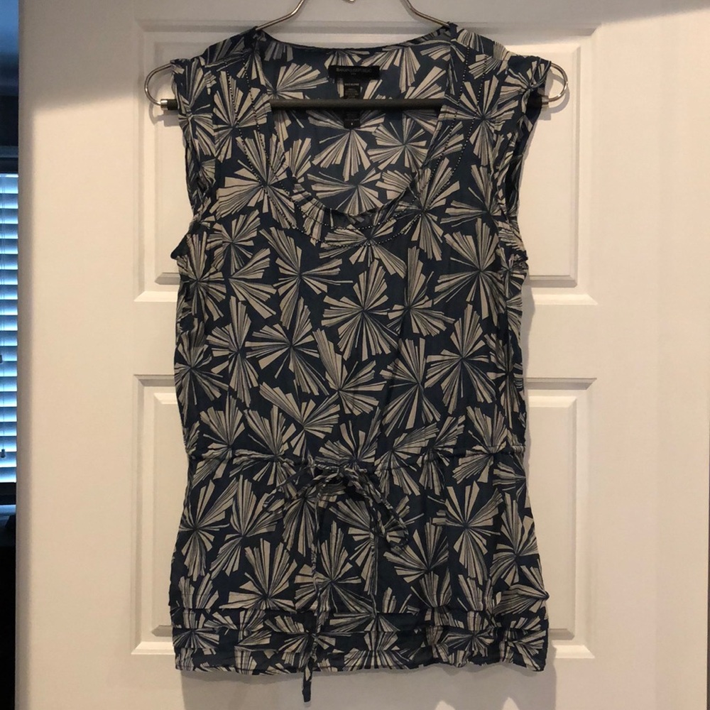 Banana Republic top with tie waist